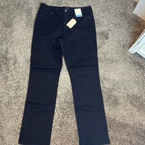 St. John’s Bay Women’s Black Jeans Straight Leg Mid Rise Tummy Control Sz 12 NWT